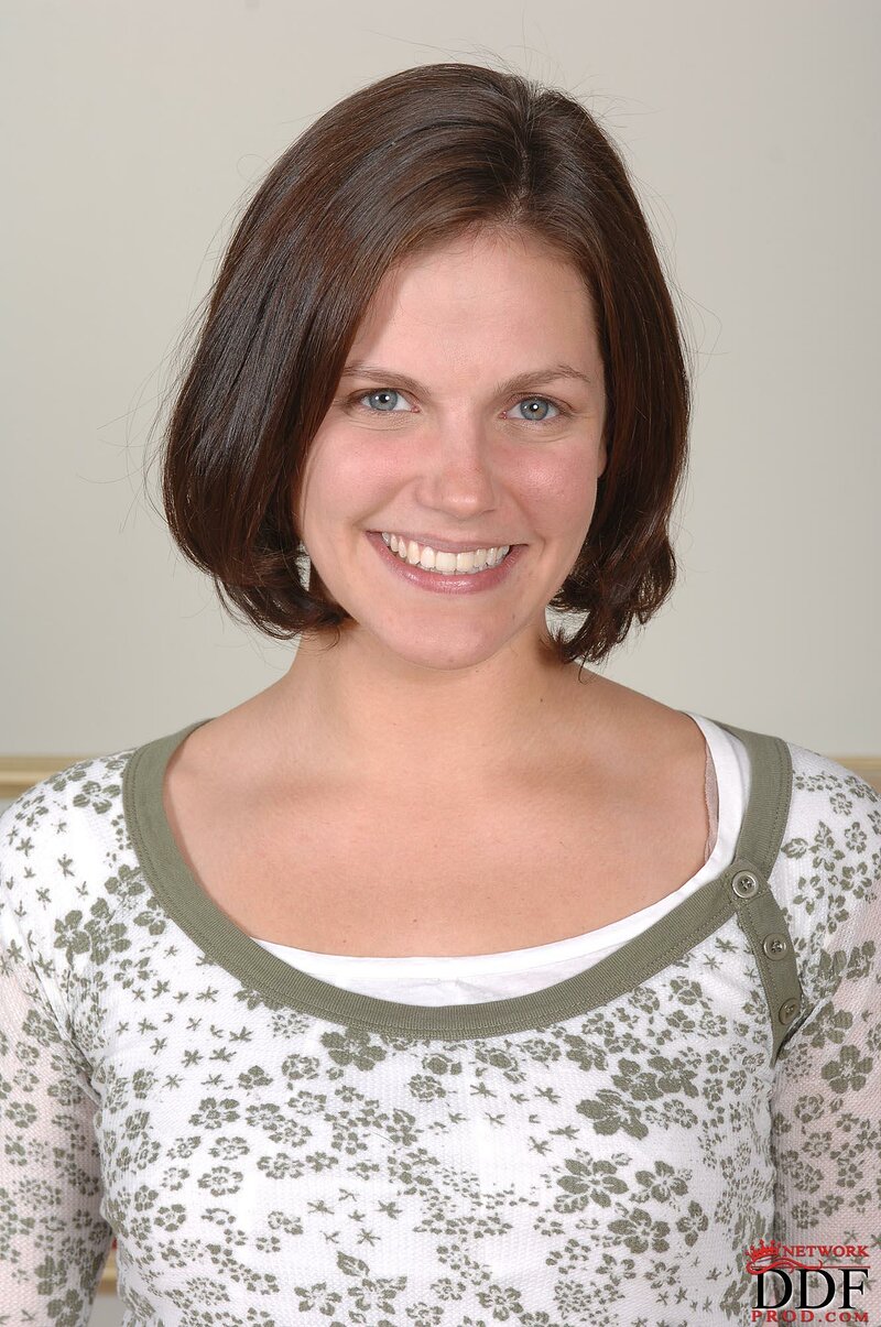 Ирина, 21 год, 0 размер груди